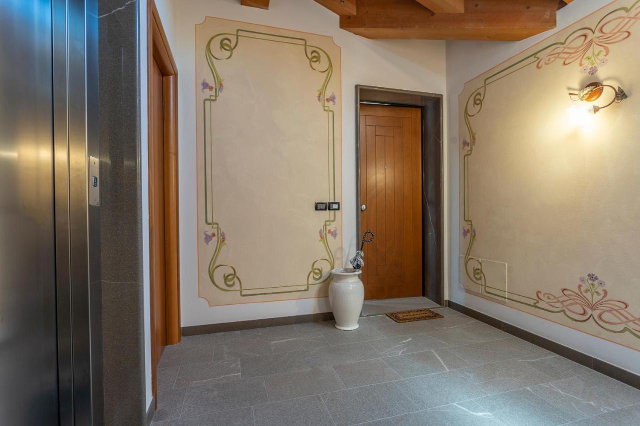 New Deal - Apt With Terrace, Jacuzzi & Netflix Palmanova Zewnętrze zdjęcie